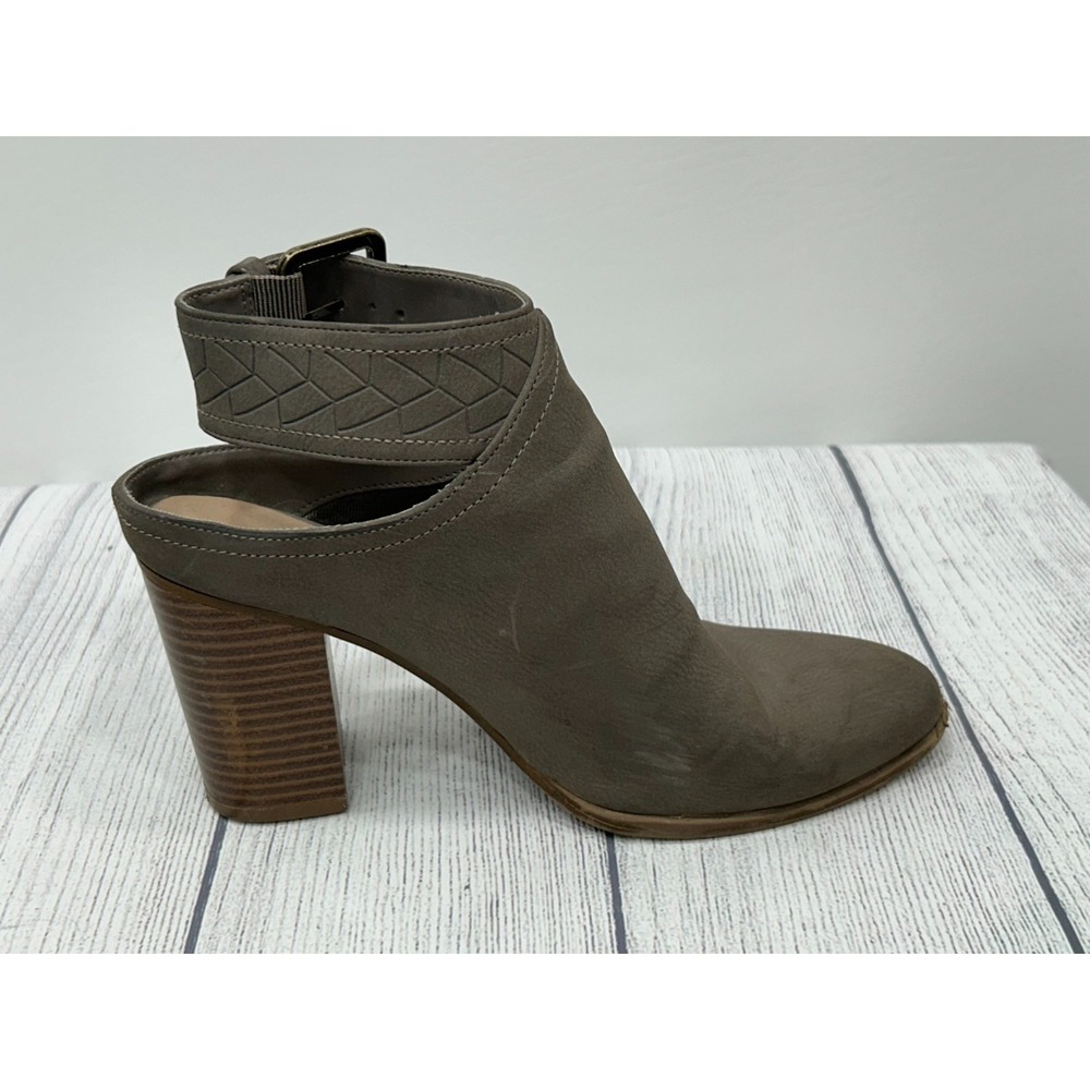 American Eagle Ankle Booties Womens 7 Gray Leather Buckle Block Heel Cutout